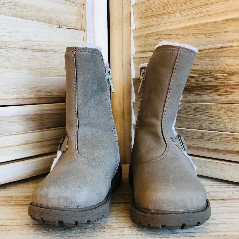 Oshkosh Fleece Lined Boots - Picture 3 of 6